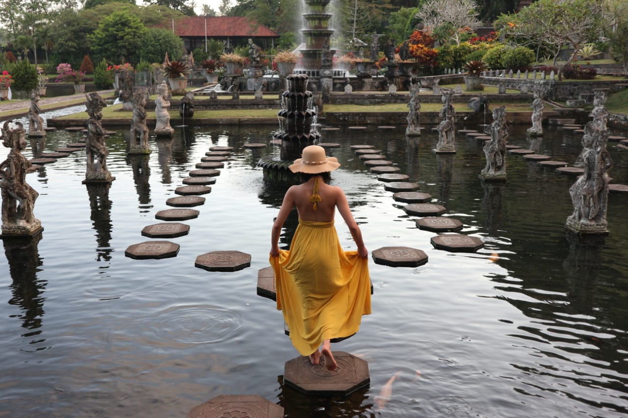 Visit Tirta Gangga Water Palace with Puri Gangga Resort Ubud